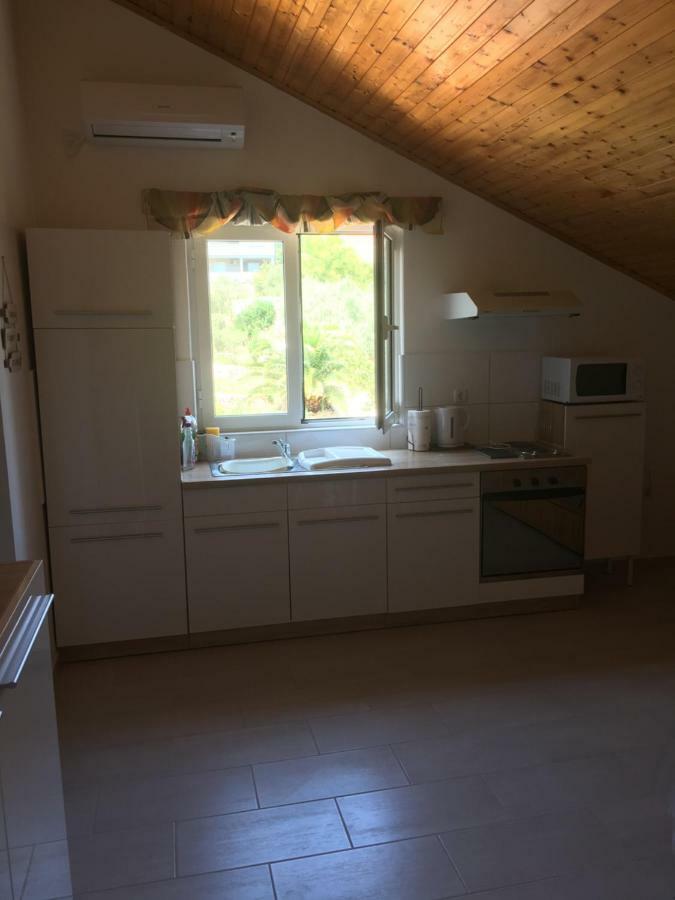 Apart Mani Di Lauro Apartman Preko Kültér fotó