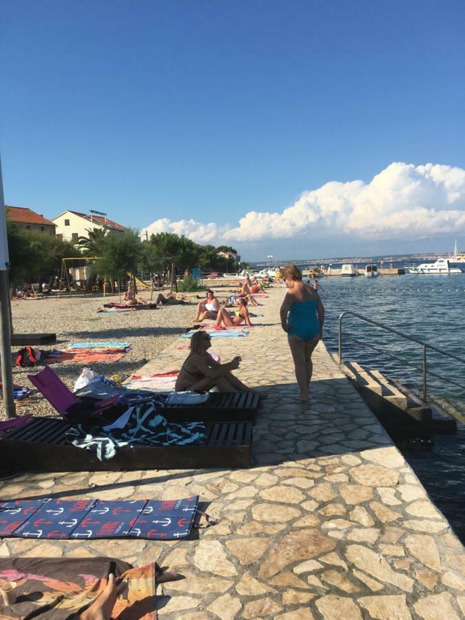 Apart Mani Di Lauro Apartman Preko Kültér fotó