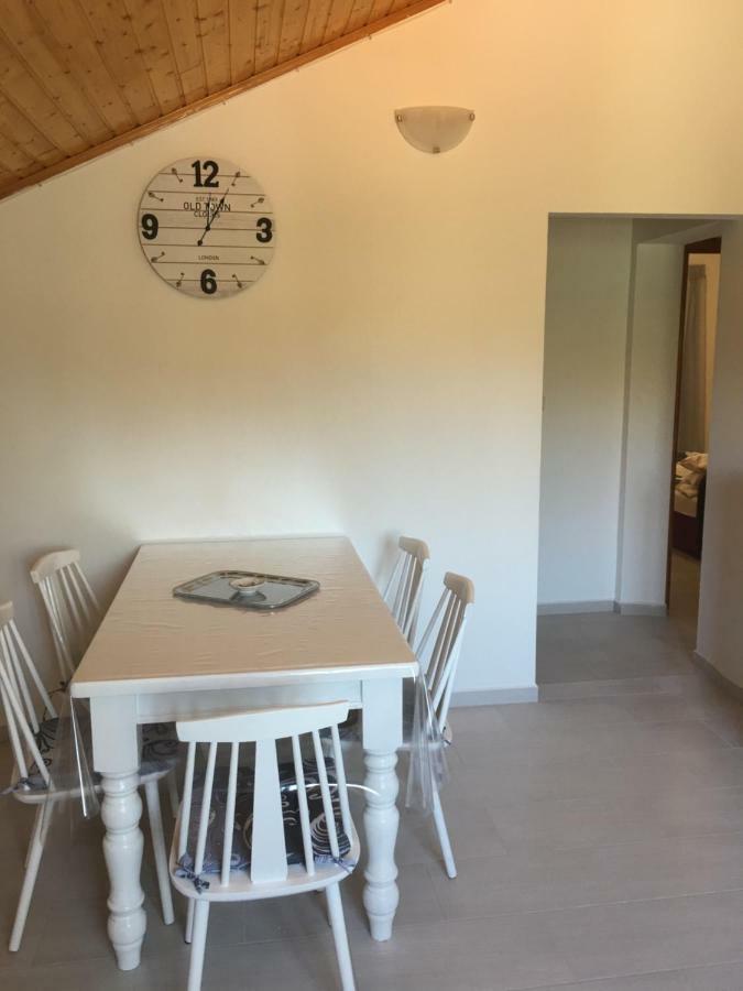 Apart Mani Di Lauro Apartman Preko Kültér fotó
